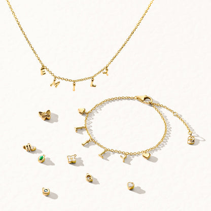 Made Mine Fine Name Necklace (Gold)