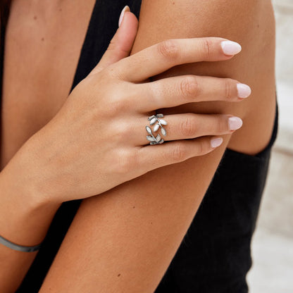 Silver Leaf Ring